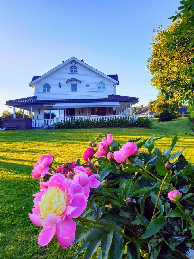 Beach Front Villa In Tonsberg Norway Only July 20-25 Kültér fotó