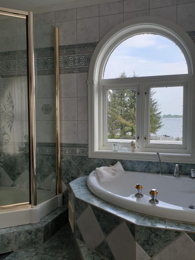 Beach Front Villa In Tonsberg Norway Only July 20-25 Kültér fotó