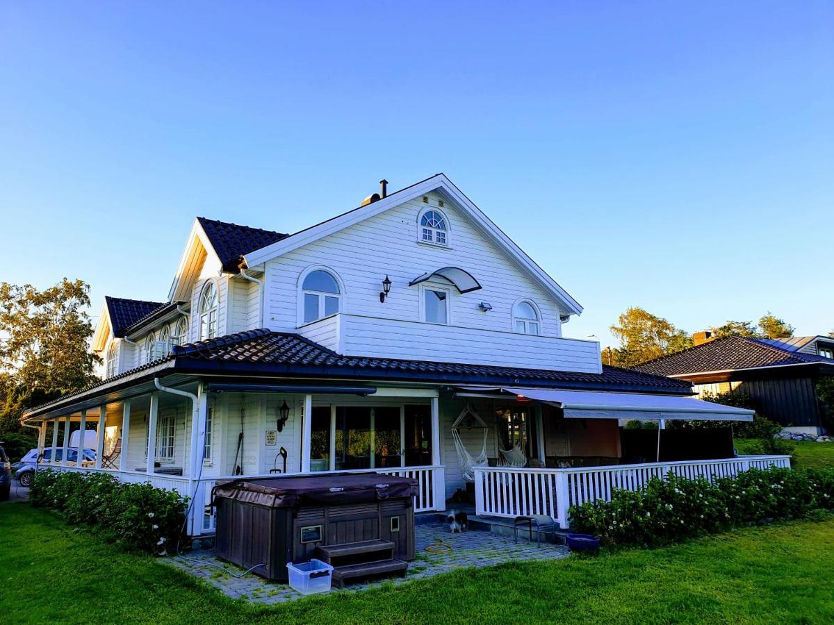 Beach Front Villa In Tonsberg Norway Only July 20-25 Kültér fotó