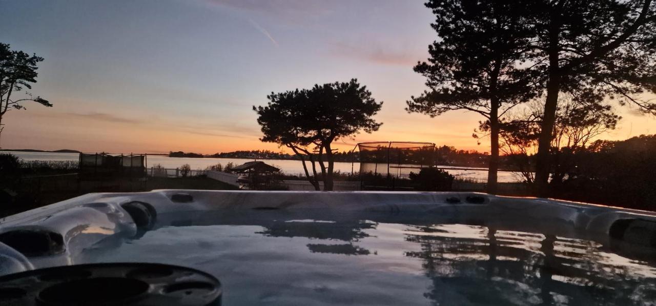 Beach Front Villa In Tonsberg Norway Only July 20-25 Kültér fotó